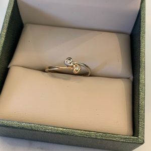 Two-tone gold diamond heart ring